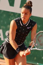 Italian Open 2023 results: Iga Swiatek beats Donna Vekic in Rome - BBC Sport